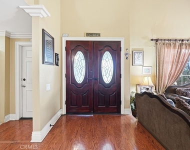 710 S Ridgeview - Photo Thumbnail 4