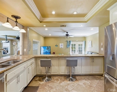 710 S Ridgeview - Photo Thumbnail 16