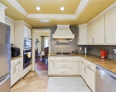 710 S Ridgeview - Photo Thumbnail 19