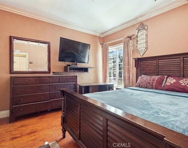 710 S Ridgeview - Photo Thumbnail 38