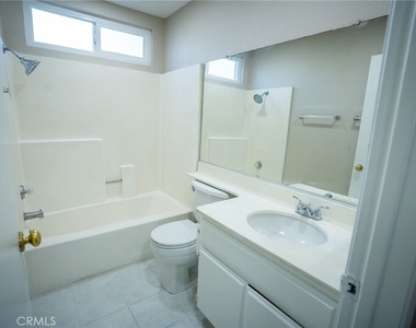 15061 Fuchsia Court - Photo Thumbnail 21