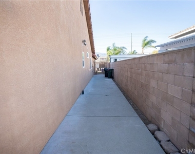 15061 Fuchsia Court - Photo Thumbnail 38