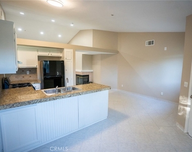 15061 Fuchsia Court - Photo Thumbnail 18