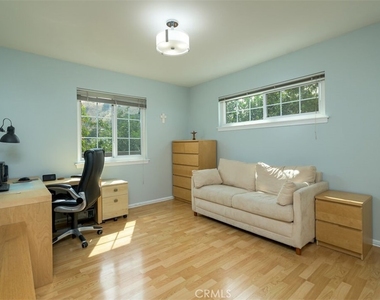 8471 Vine Valley - Photo Thumbnail 22
