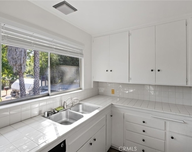 619 S Pasadena Avenue - Photo Thumbnail 7