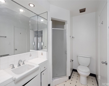 619 S Pasadena Avenue - Photo Thumbnail 14