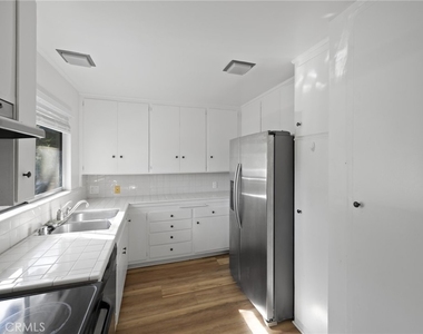 619 S Pasadena Avenue - Photo Thumbnail 8