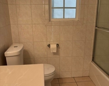 519 Taylor Drive - Photo Thumbnail 6