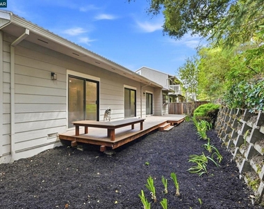 900 Augusta Dr - Photo Thumbnail 46