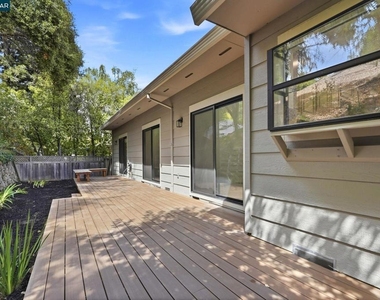900 Augusta Dr - Photo Thumbnail 44