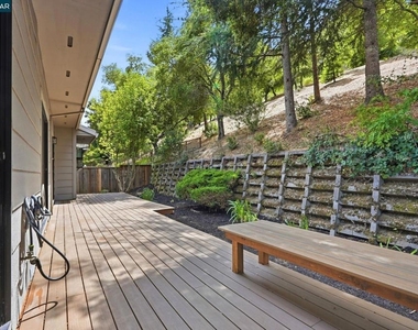 900 Augusta Dr - Photo Thumbnail 42