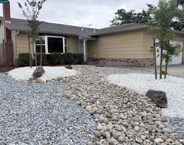 2236 Currier Pl - Photo Thumbnail 1