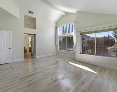 1418 Blue Jay Ct - Photo Thumbnail 50