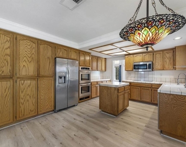 1418 Blue Jay Ct - Photo Thumbnail 15