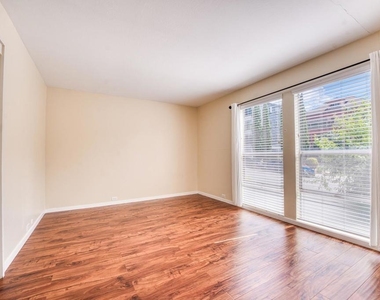 3815 Harrison St - Photo Thumbnail 15