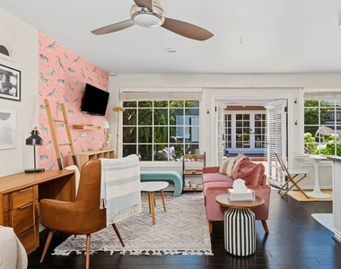 644 N Cherokee Avenue - Photo Thumbnail 27