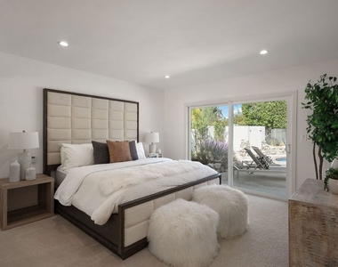 22505 Dardenne Street - Photo Thumbnail 9