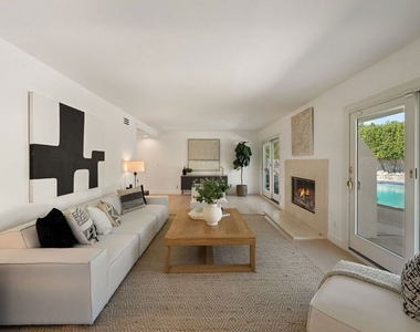 22505 Dardenne Street - Photo Thumbnail 4