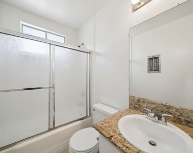 1050 S Wooster Street - Photo Thumbnail 13