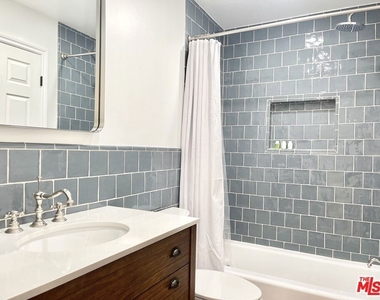 73441 Foxtail Lane - Photo Thumbnail 13