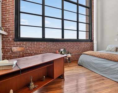 1850 Industrial Street - Photo Thumbnail 15
