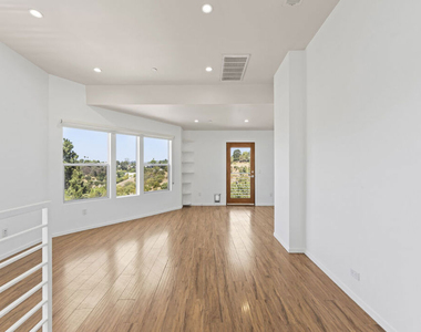 4203 Raynol Street - Photo Thumbnail 2