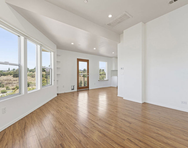 4203 Raynol Street - Photo Thumbnail 4
