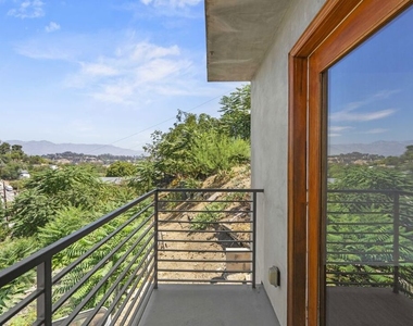 4203 Raynol Street - Photo Thumbnail 24