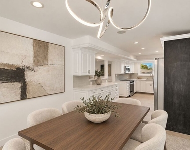 16047 Meadowcrest Road - Photo Thumbnail 25