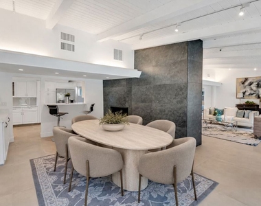 16047 Meadowcrest Road - Photo Thumbnail 15