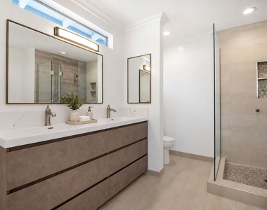 16047 Meadowcrest Road - Photo Thumbnail 38