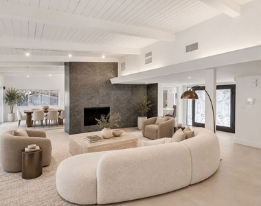 16047 Meadowcrest Road - Photo Thumbnail 14