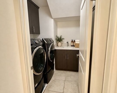 5849 S Sparrow Court - Photo Thumbnail 24