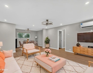 2418 Graham Avenue - Photo Thumbnail 3
