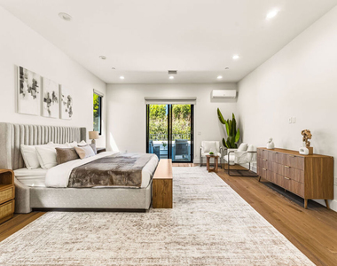 5017 Hesperia Avenue - Photo Thumbnail 66