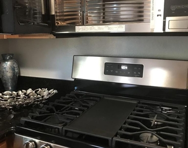 526 Calle Montecito - Photo Thumbnail 15