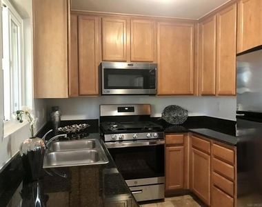 526 Calle Montecito - Photo Thumbnail 24