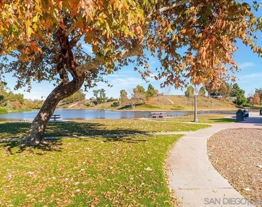 526 Calle Montecito - Photo Thumbnail 3