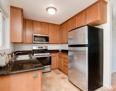 526 Calle Montecito - Photo Thumbnail 23