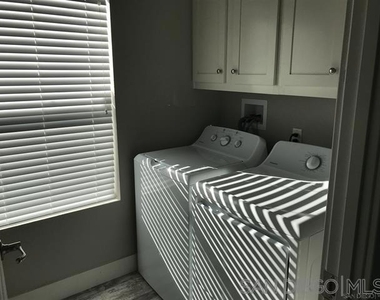 6670 Goodwin - Photo Thumbnail 4