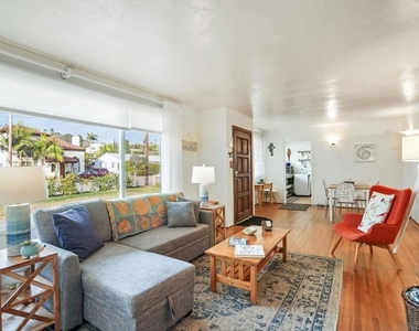 4859 Gardena Ave - Photo Thumbnail 3