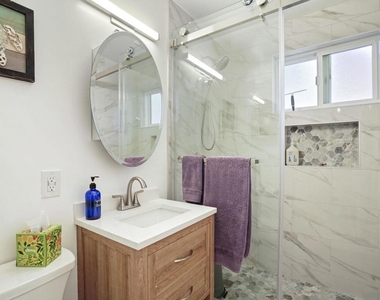 4859 Gardena Ave - Photo Thumbnail 27
