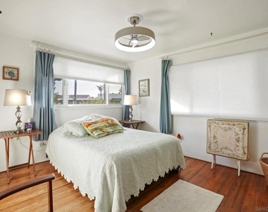 4859 Gardena Ave - Photo Thumbnail 20