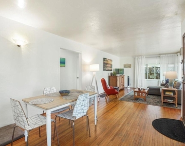 4859 Gardena Ave - Photo Thumbnail 12