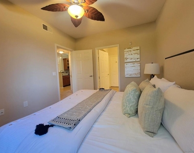 3840 Elijah Ct. - Photo Thumbnail 11