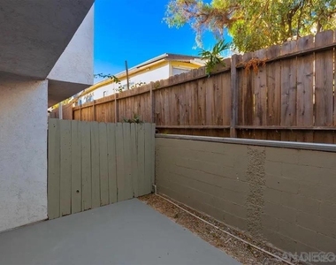 4331 53rd St - Photo Thumbnail 19