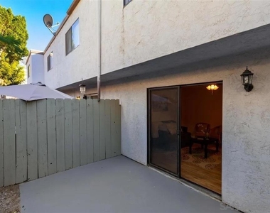 4331 53rd St - Photo Thumbnail 18