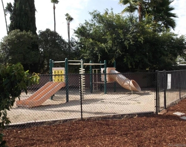 417 N Citrus Dr - Photo Thumbnail 4