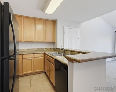 3454 Castle Glen - Photo Thumbnail 8