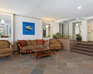 1040 Coast Blvd S - Photo Thumbnail 6